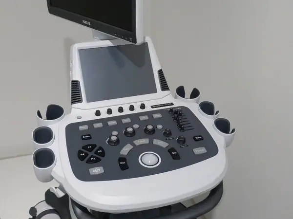 ultrasound tech equipment